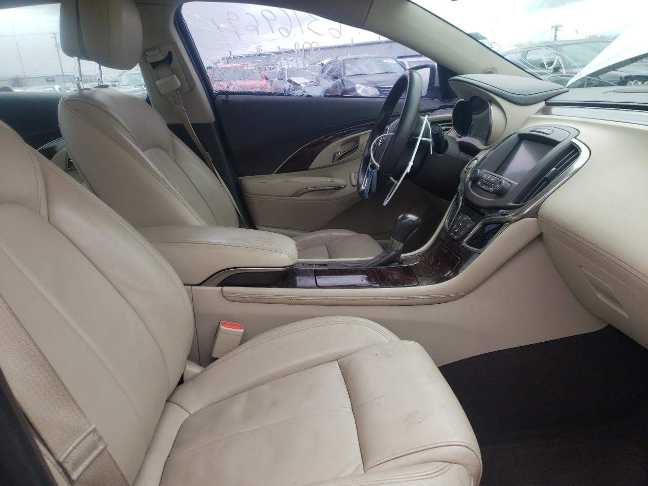 Photo 5 from auction – 2014 BUICK LACROSSE with VIN 1G4GB5G34EF306205