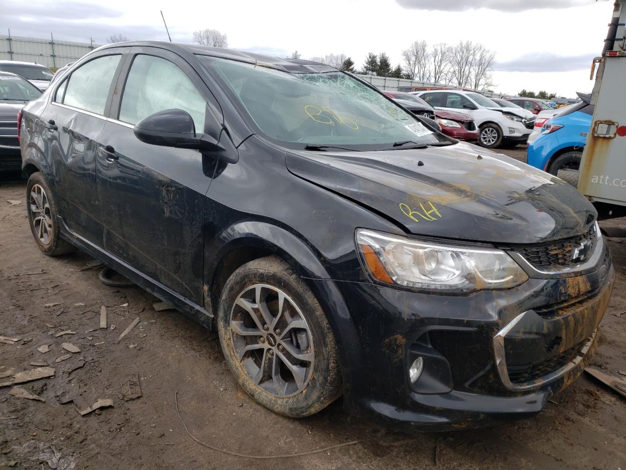Photo 1 from auction – 2019 CHEVROLET SONIC LT with VIN 1G1JD5SB1K4106241