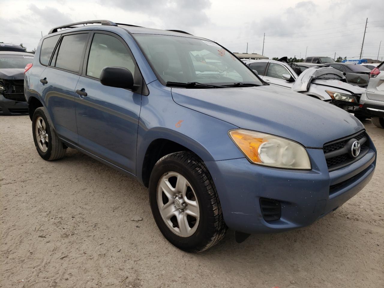 TOYOTA RAV4 2010 with VIN JTMKF4DV2A5021330 - Photo from auction
