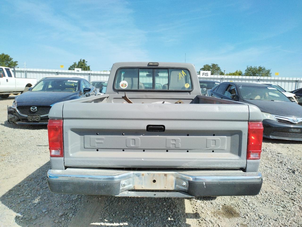 Photo 6 from auction – 1990 FORD RANGER with VIN 1FTCR10A2LUA27943