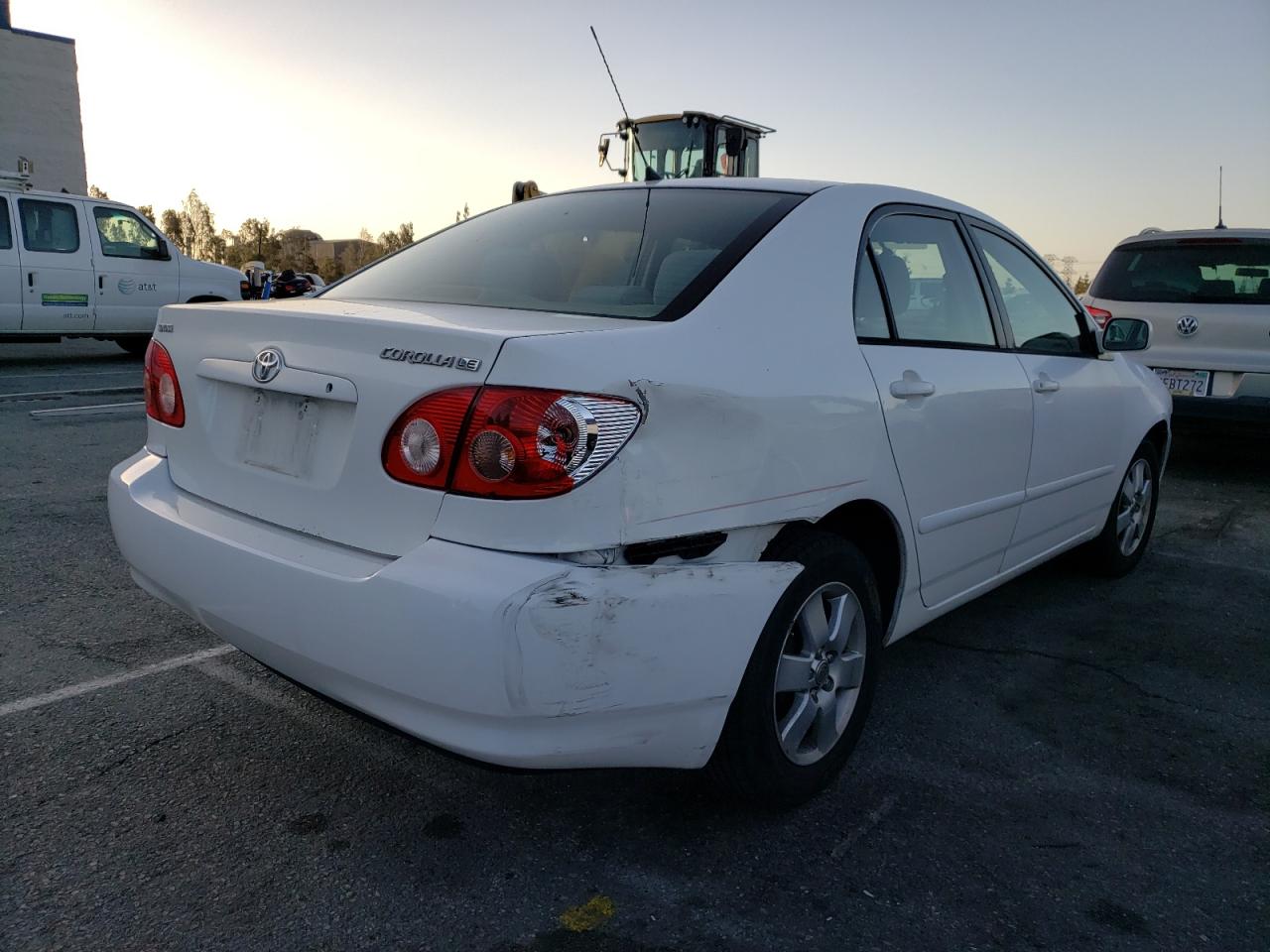Photo 4 from auction – 2006 TOYOTA COROLLA CE with VIN 1NXBR32E66Z593952