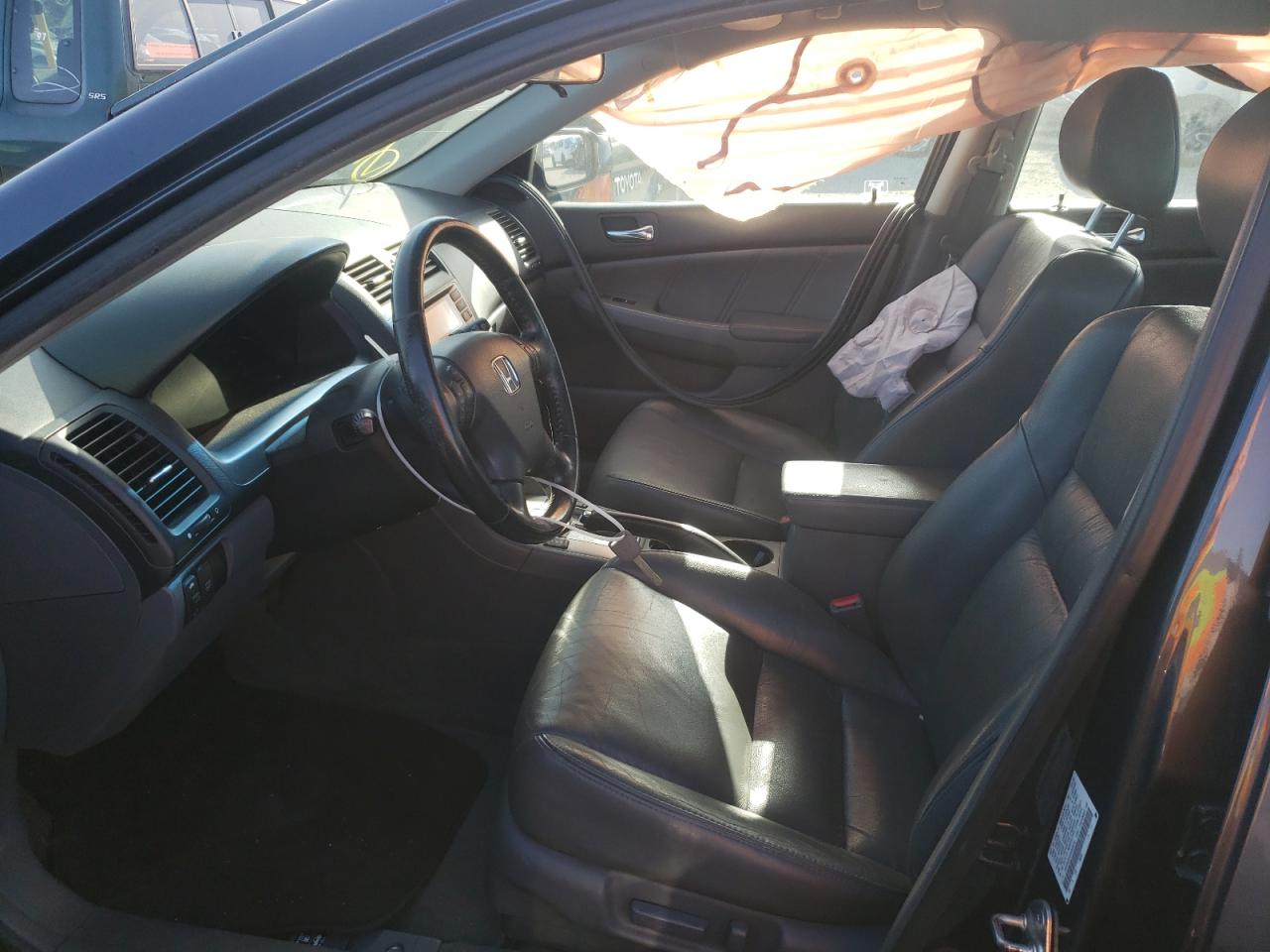 Photo 5 from auction – 2006 HONDA ACCORD EX with VIN 1HGCM66566A048436