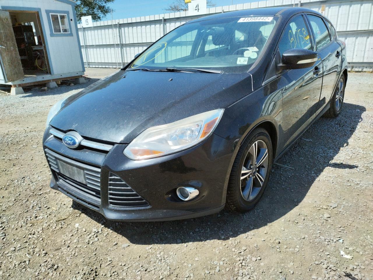 Фото 2 с аукциона – 2014 FORD FOCUS SE с VIN 1FADP3K29EL446446