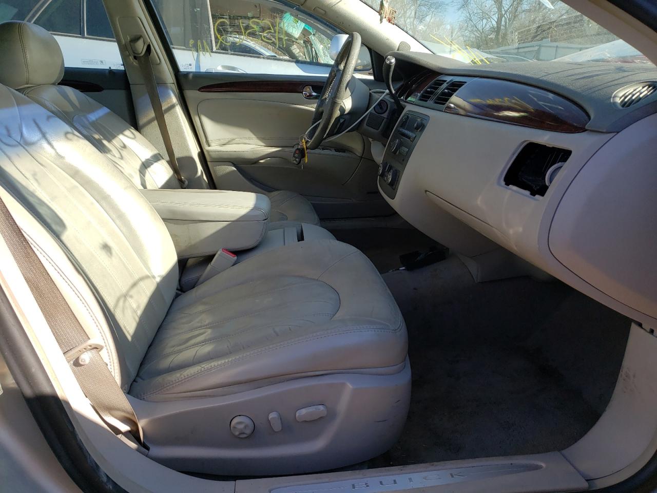 Photo 5 from auction – 2007 BUICK LUCERNE CX with VIN 1G4HD572X7U144200