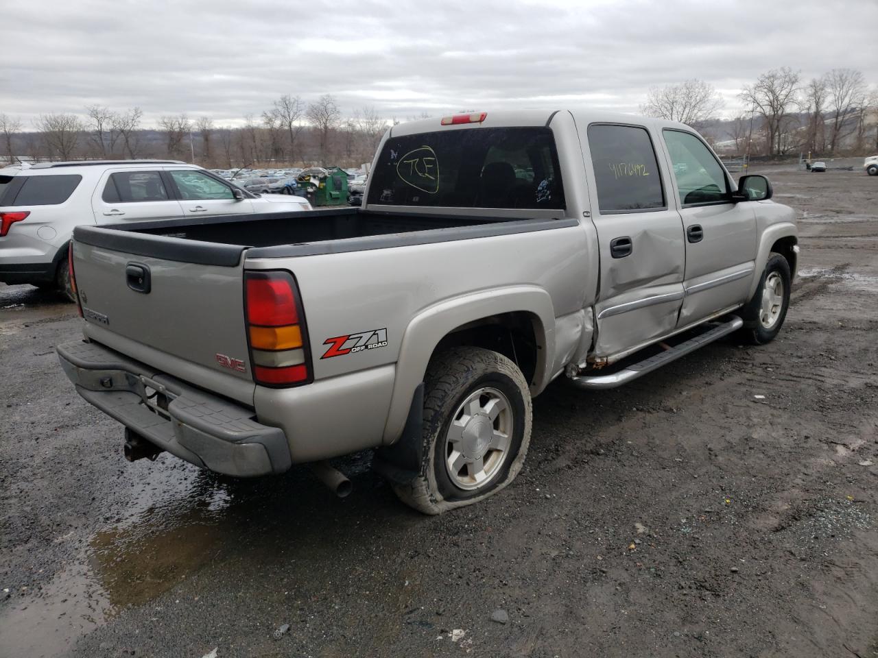 Photo 4 from auction – 2006 GMC NEW SIERRA with VIN 2GTEK13TX61212929
