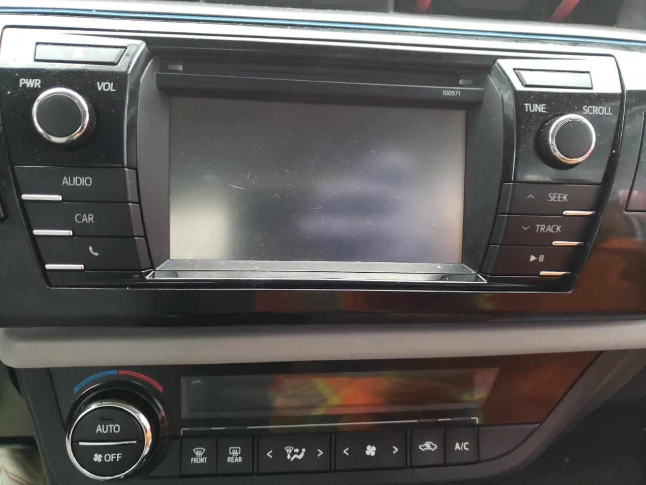 Photo 9 from auction – 2016 TOYOTA COROLLA L with VIN 5YFBURHEXGP383480