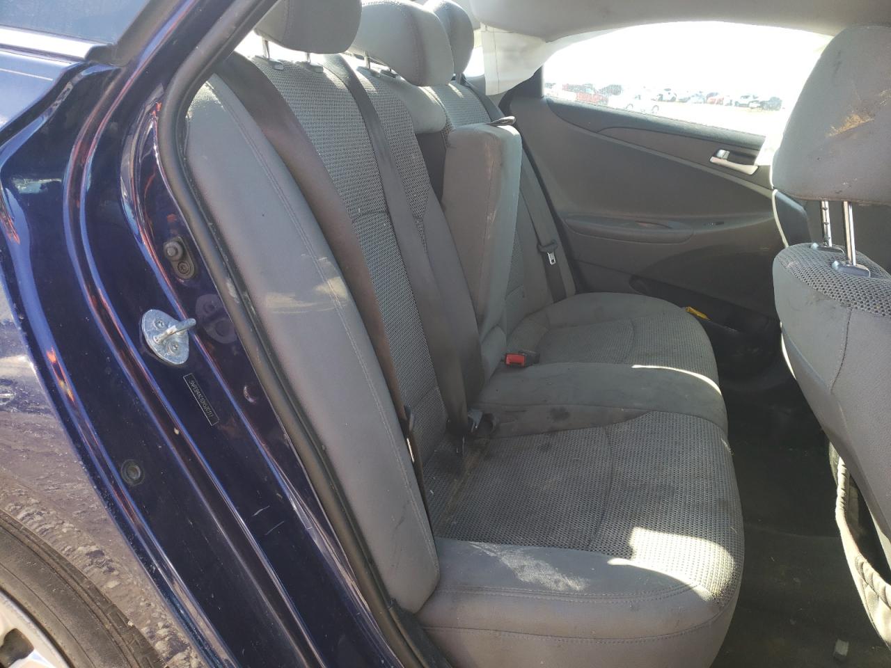 Photo 6 from auction – 2013 HYUNDAI SONATA GLS with VIN 5NPEB4AC1DH520717