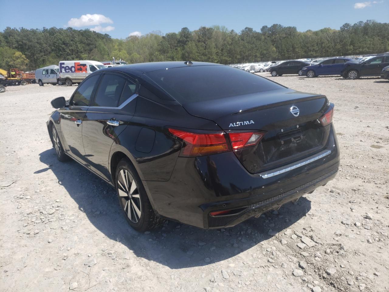 Photo 3 from auction – 2022 NISSAN ALTIMA SV with VIN 1N4BL4DV5NN325580