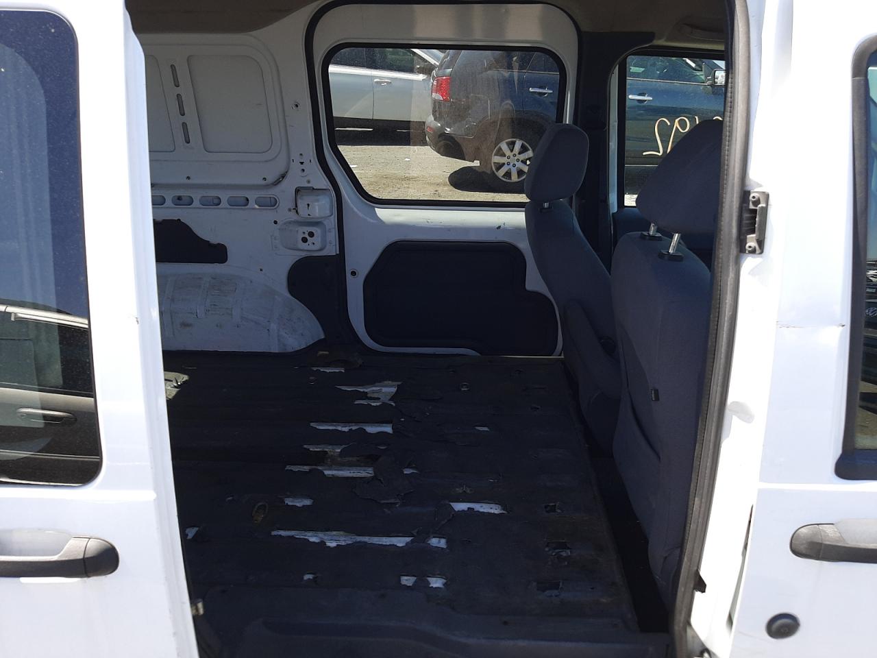 Photo 6 from auction – 2012 FORD TRANSIT CO with VIN NM0LS6BN2CT083594