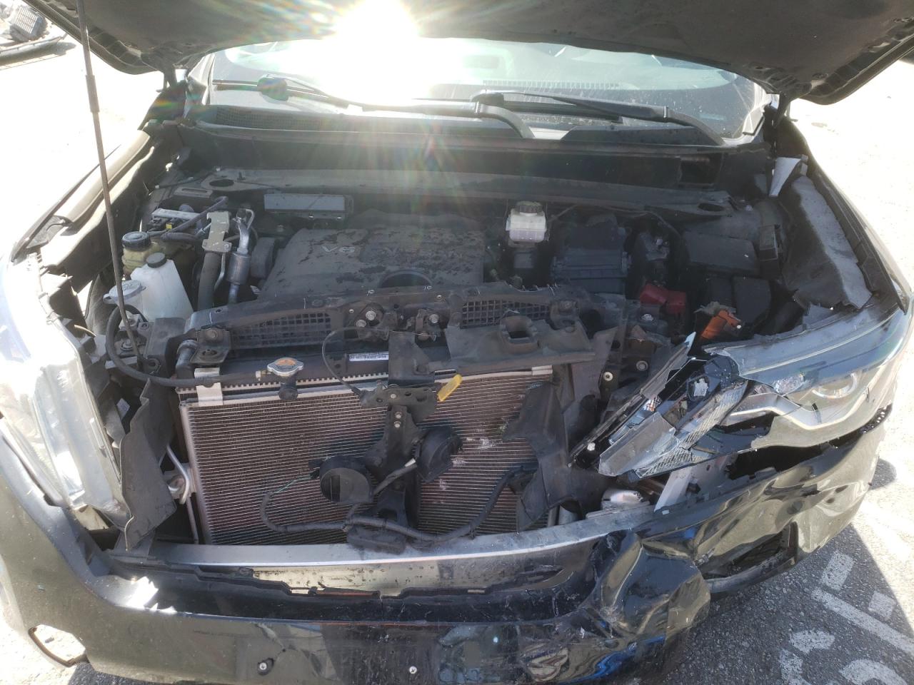 Photo 7 from auction – 2018 NISSAN PATHFINDER with VIN 5N1DR2MN0JC654582