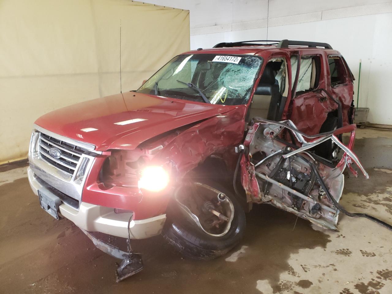 Photo 2 from auction – 2010 FORD EXPLORER E with VIN 1FMEU7EE6AUA75170