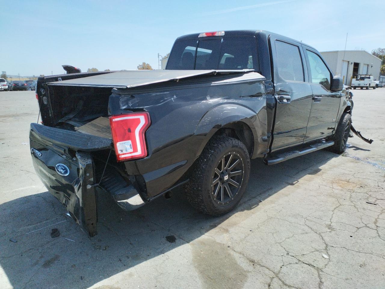 Photo 4 from auction – 2016 FORD F150 SUPER with VIN 1FTEW1CP0GKD01966