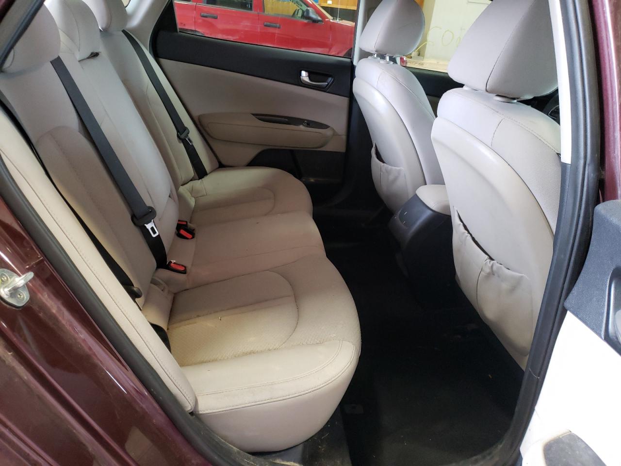 Photo 6 from auction – 2016 KIA OPTIMA LX with VIN 5XXGT4L36GG100941