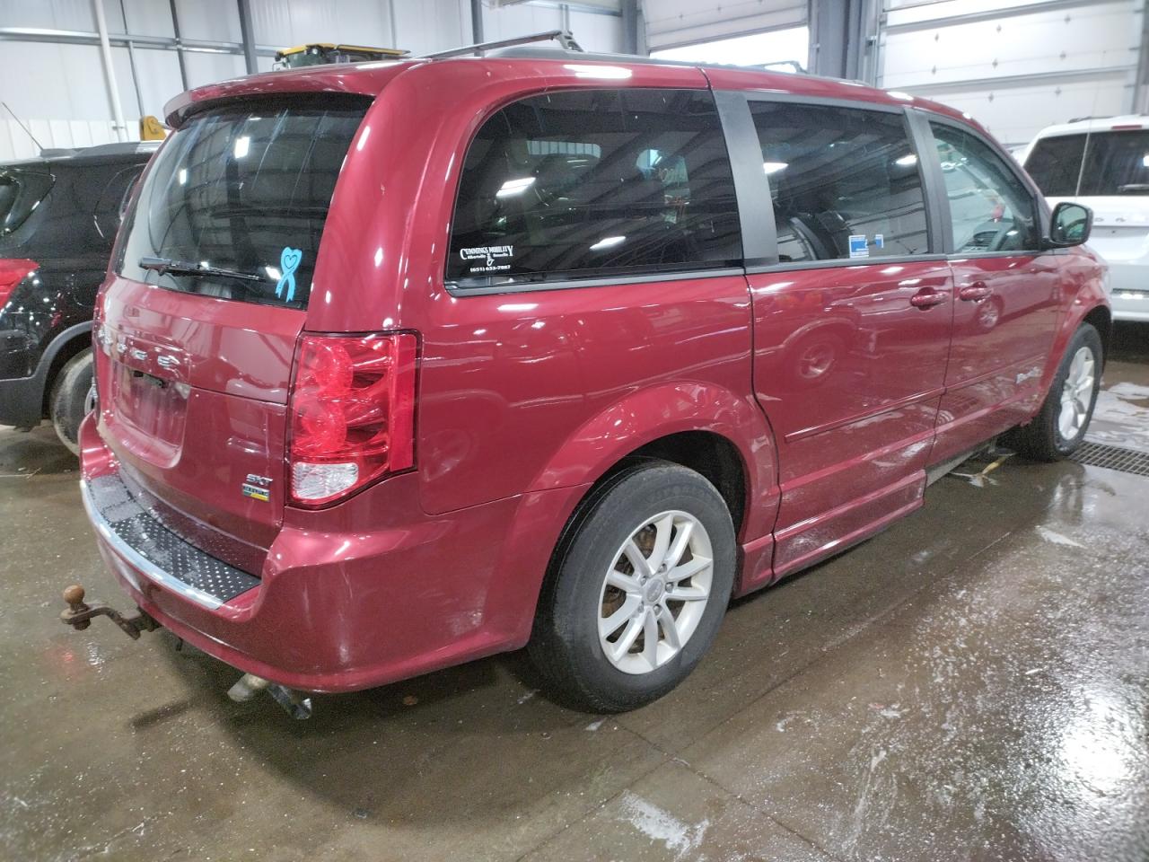 Photo 4 from auction – 2015 DODGE GRAND CARA with VIN 2C4RDGCG9FR541835
