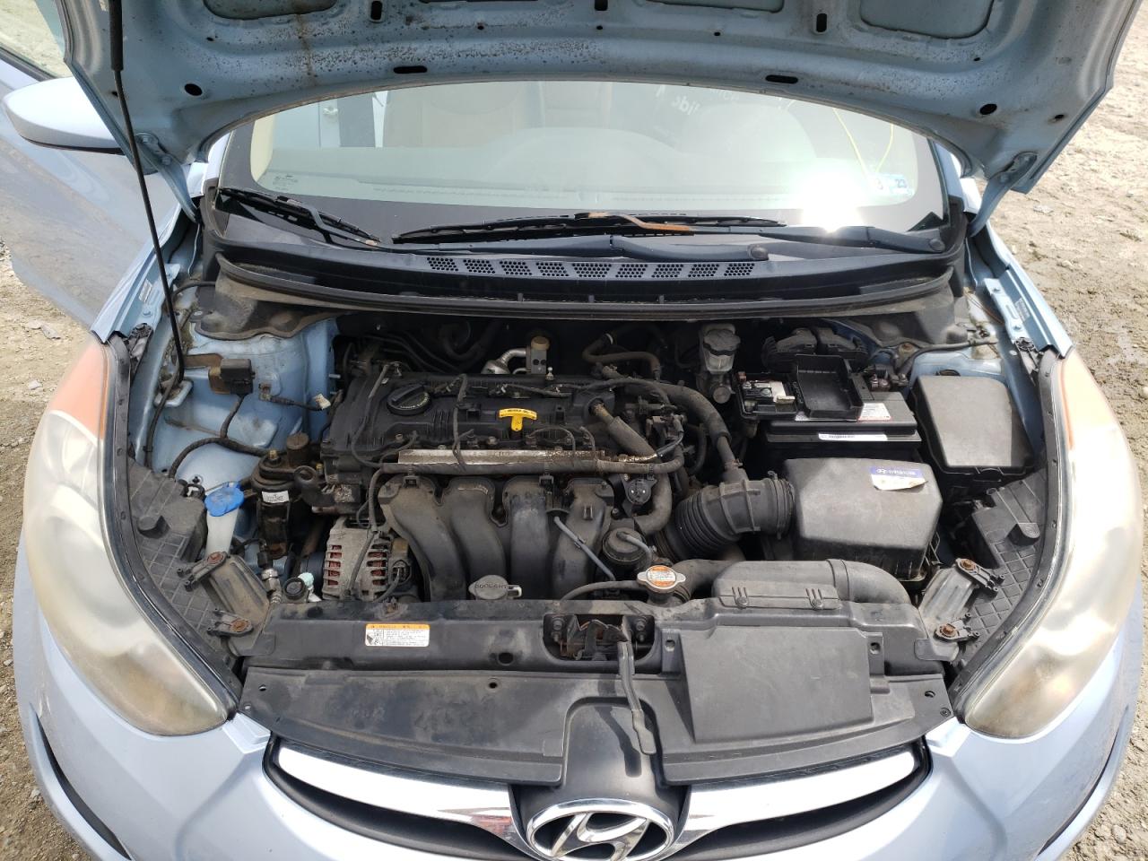 Photo 7 from auction – 2011 HYUNDAI ELANTRA GL with VIN KMHDH4AE1BU098099