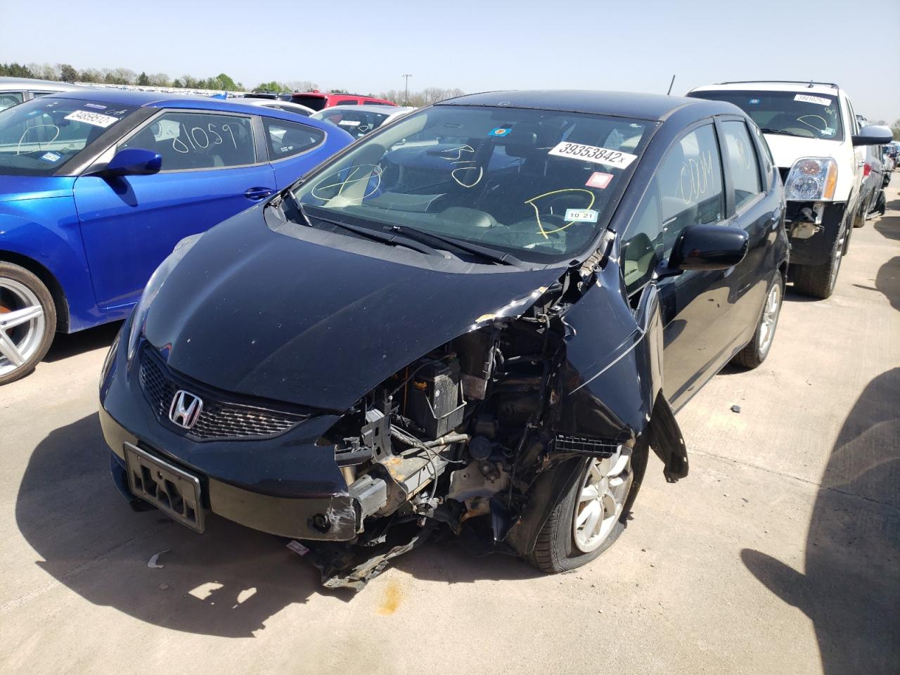 Photo 2 from auction – 2012 HONDA FIT with VIN JHMGE8H32CC027019