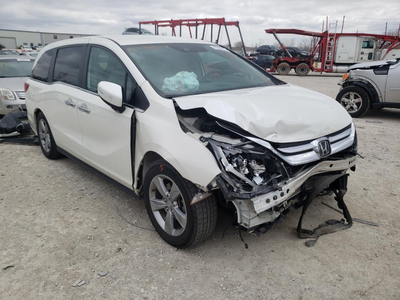 Photo 1 from auction – 2018 HONDA ODYSSEY EX with VIN 5FNRL6H56JB013873