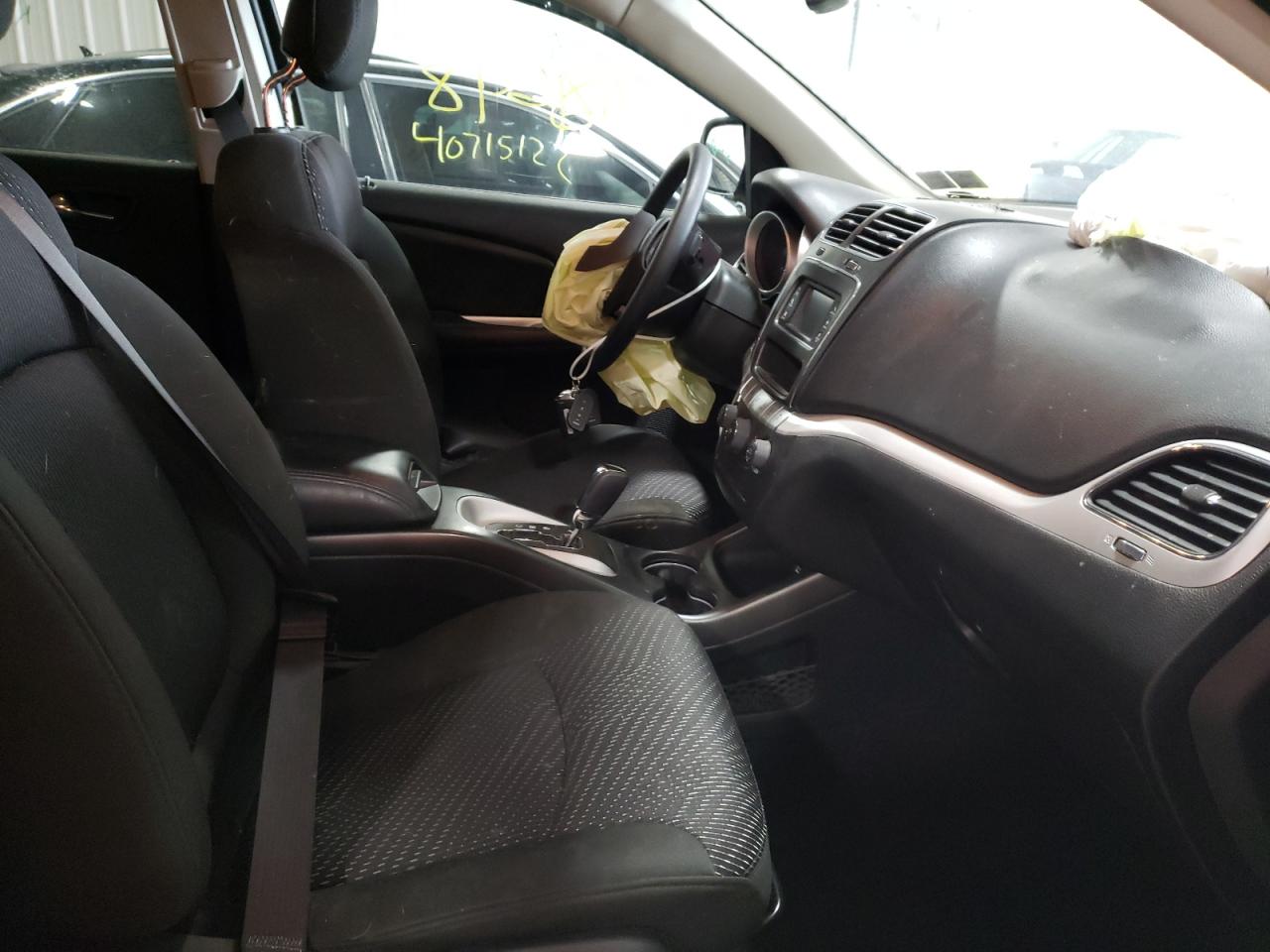 Photo 5 from auction – 2019 DODGE JOURNEY SE with VIN 3C4PDCAB7KT865414