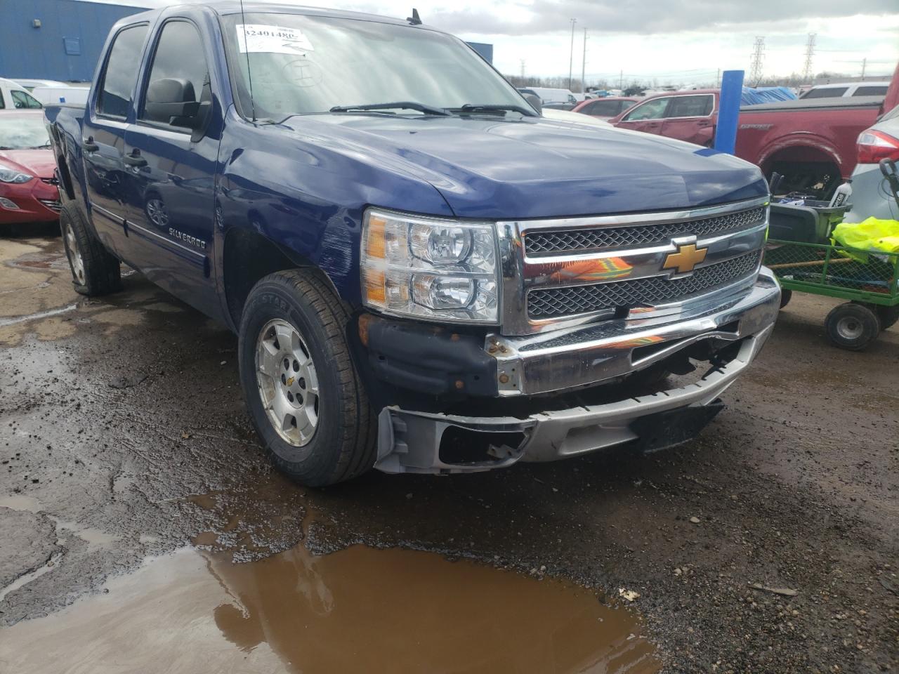 CHEVROLET SILVERADO 2013 with VIN 3GCPKSE7XDG307266 - Photo from auction