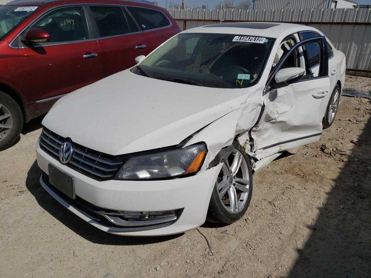 Photo 2 from auction – 2012 VOLKSWAGEN PASSAT SEL with VIN 1VWCN7A31CC068341