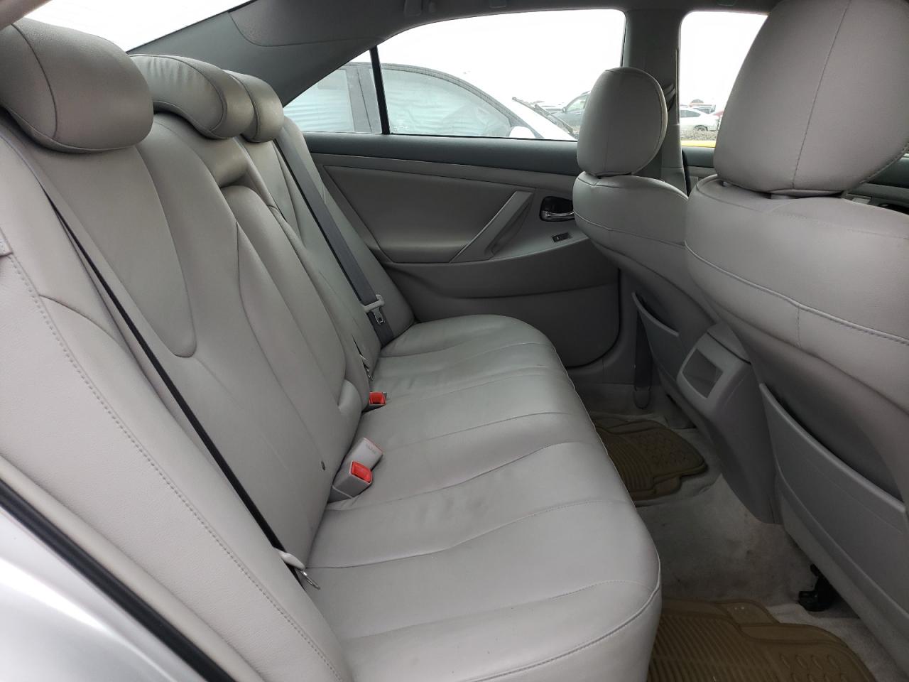 Photo 6 from auction – 2010 TOYOTA CAMRY BASE with VIN 4T1BF3EKXAU016814