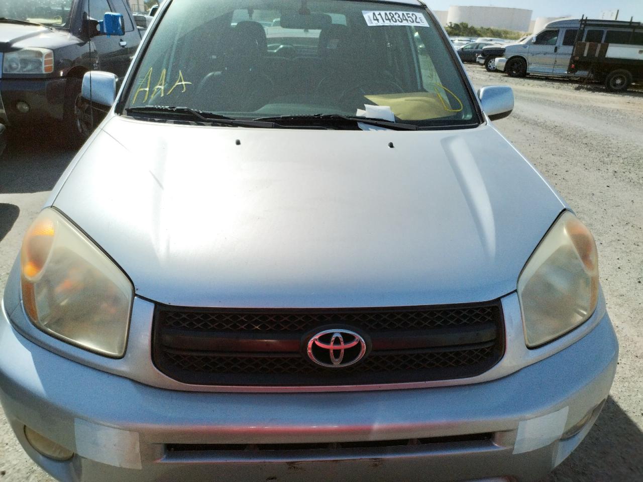 Photo 7 from auction – 2005 TOYOTA RAV4 with VIN JTEHD20VX56032260