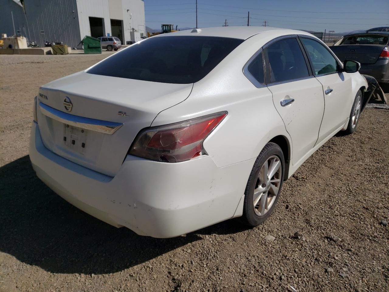 Photo 4 from auction – 2015 NISSAN ALTIMA 2.5 with VIN 1N4AL3AP5FN406513