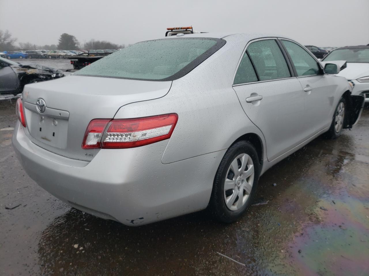 Photo 4 from auction – 2011 TOYOTA CAMRY BASE with VIN 4T1BF3EK5BU661324