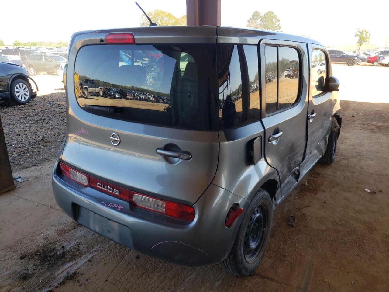 Photo 4 from auction – 2011 NISSAN CUBE BASE with VIN JN8AZ2KR3BT202869