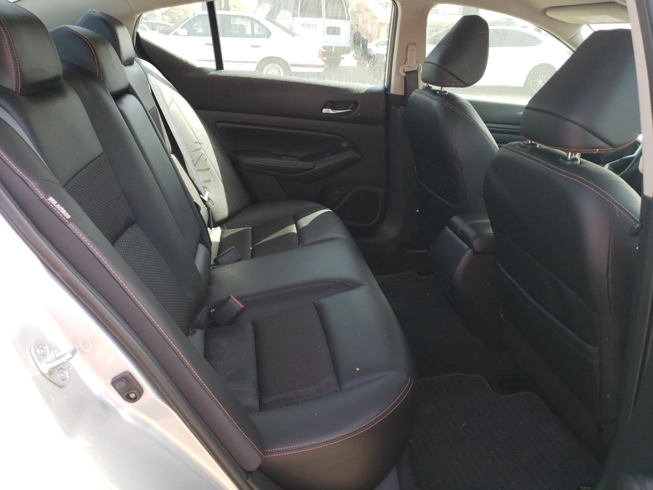 Photo 6 from auction – 2019 NISSAN ALTIMA SR with VIN 1N4BL4CV2KC178790
