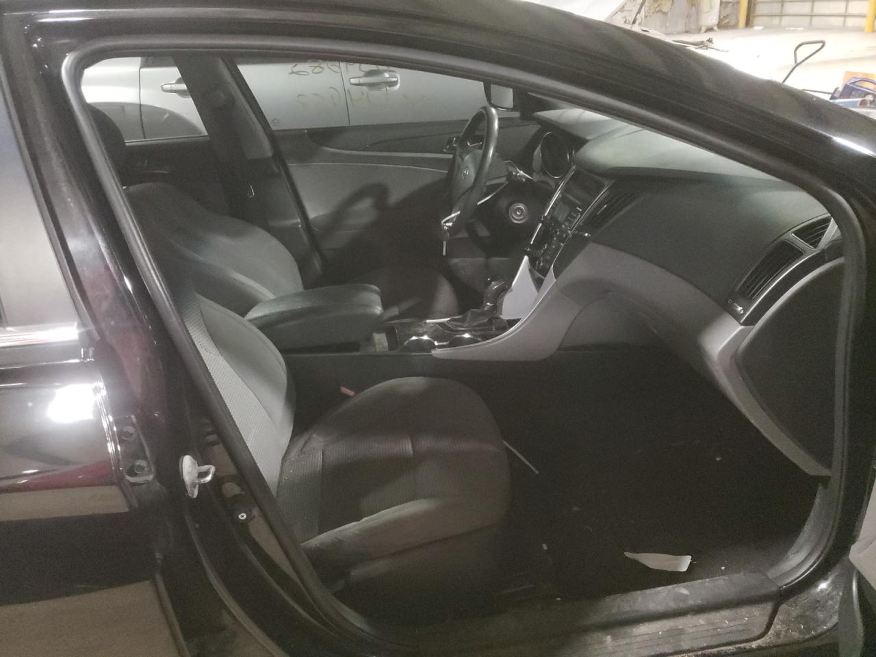 Photo 5 from auction – 2011 HYUNDAI SONATA GLS with VIN 5NPEB4AC9BH022066