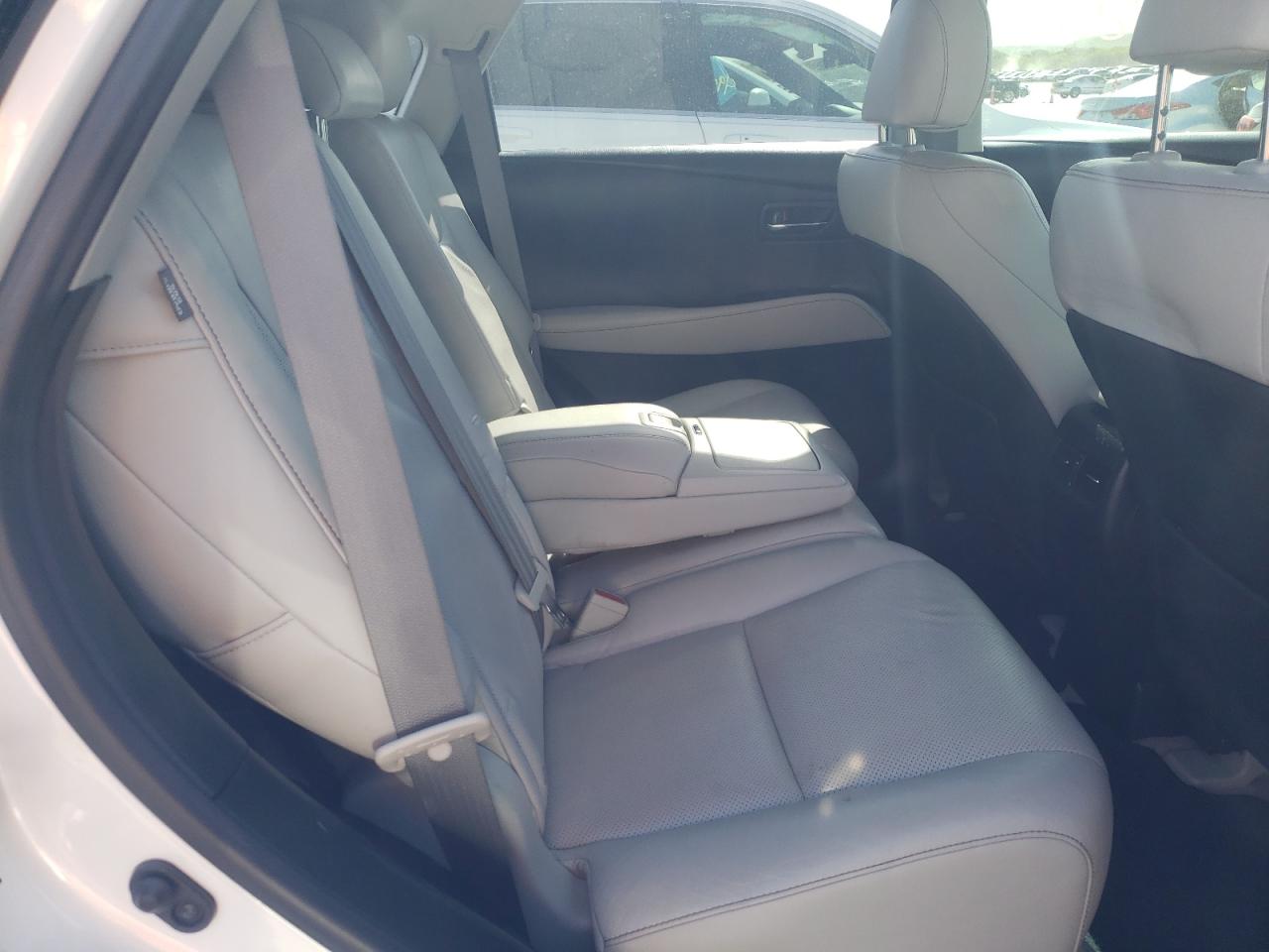 Photo 6 from auction – 2013 LEXUS RX 450 with VIN JTJZB1BA0D2410205