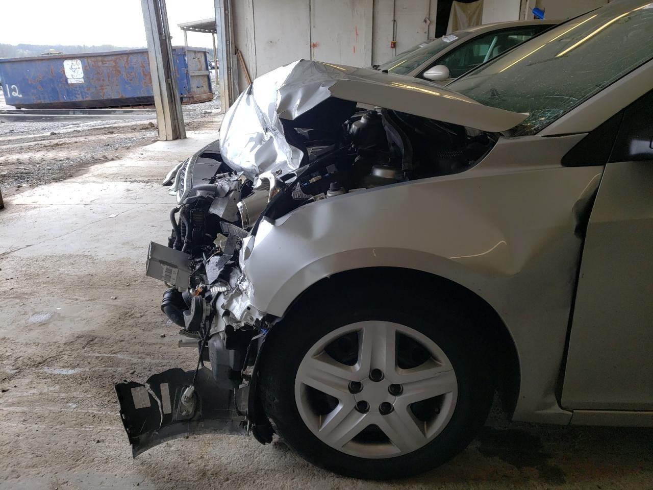 Photo 9 from auction – 2014 CHEVROLET CRUZE LT with VIN 1G1PC5SB0E7136184