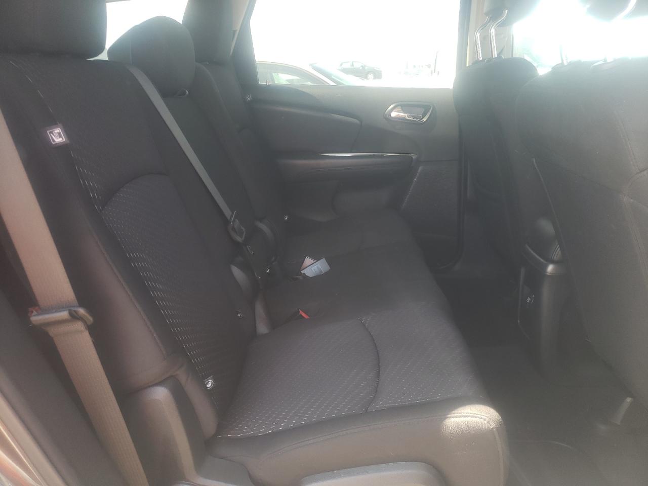 Photo 6 from auction – 2019 DODGE JOURNEY SE with VIN 3C4PDCBB2KT870700