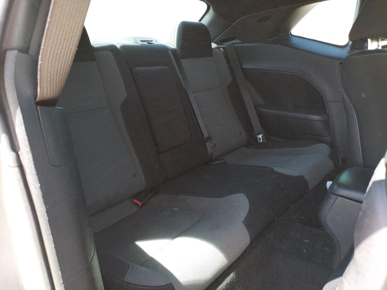 Photo 6 from auction – 2015 DODGE CHALLENGER with VIN 2C3CDZAG1FH728386