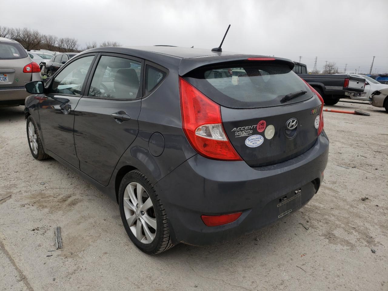 Photo 3 from auction – 2013 HYUNDAI ACCENT GLS with VIN KMHCU5AE0DU070195