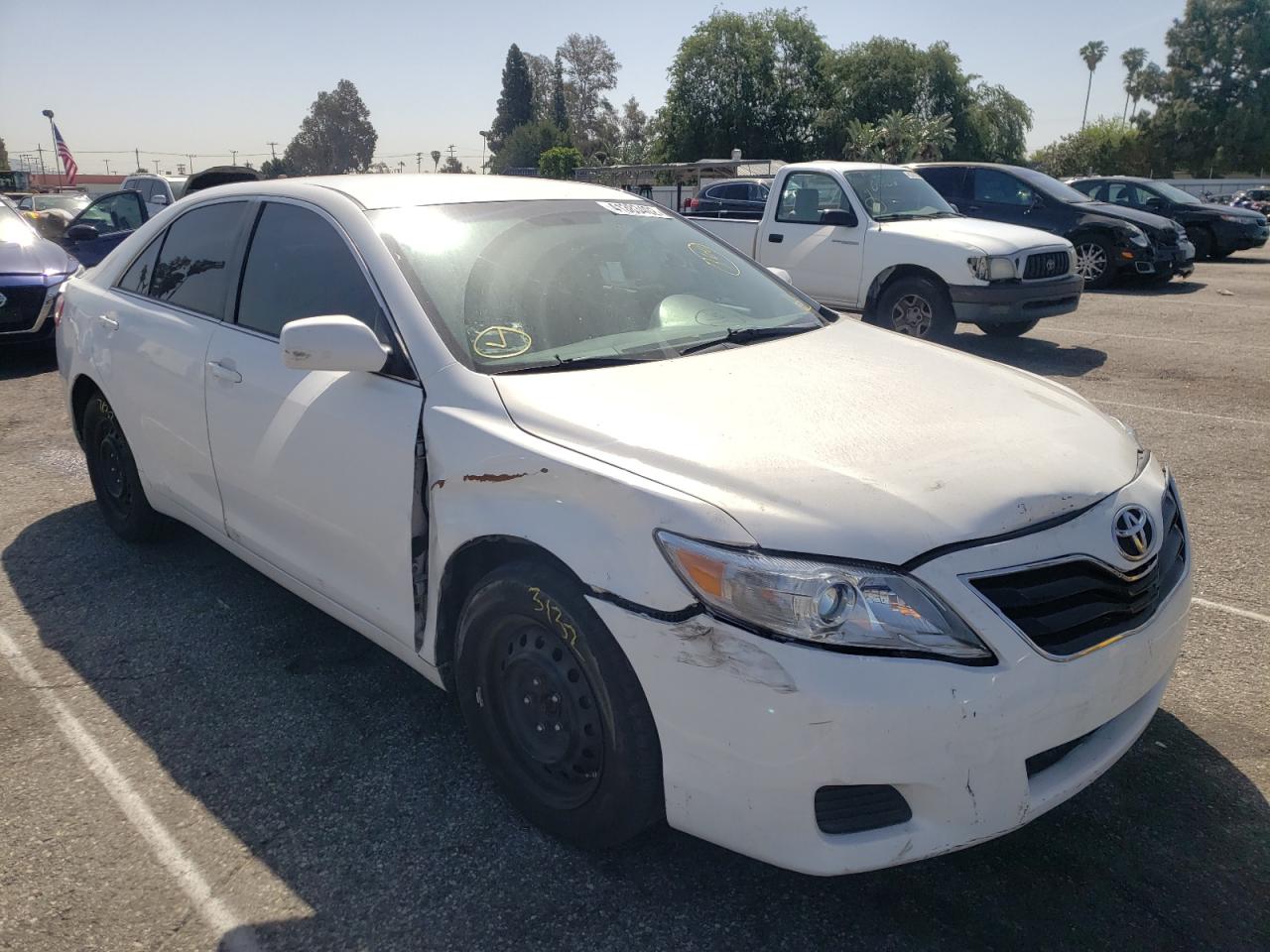 Zdjęcie 1 z aukcji – 2011 TOYOTA CAMRY BASE z VIN 4T1BF3EK8BU617222