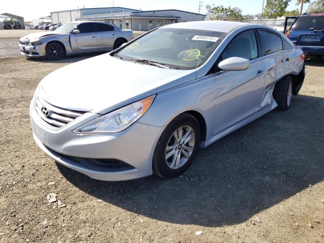 Photo 2 from auction – 2014 HYUNDAI SONATA GLS with VIN 5NPEB4AC1EH863187