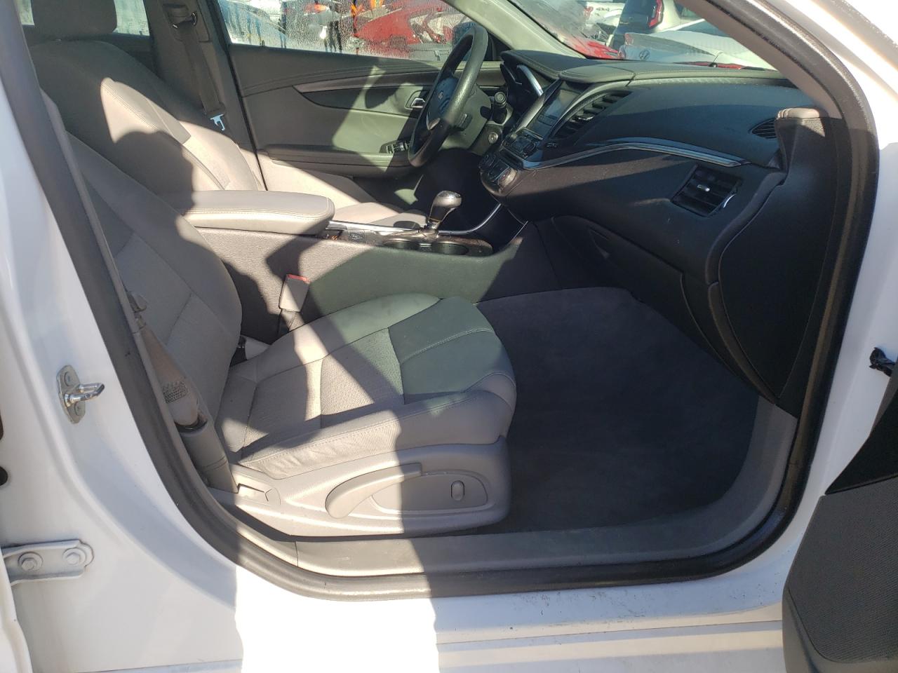 Photo 5 from auction – 2015 CHEVROLET IMPALA LS with VIN 2G11X5SL7F9178368