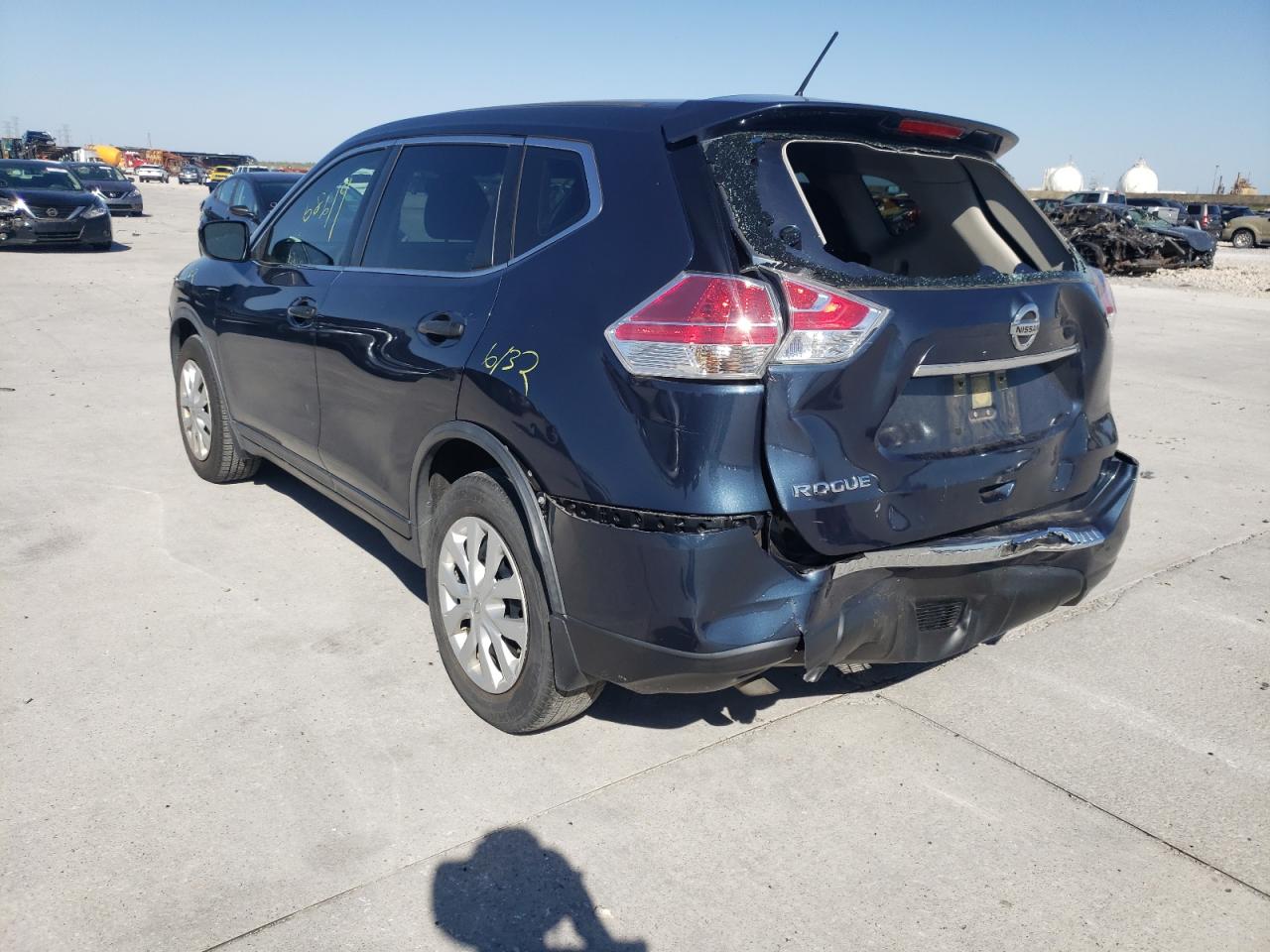 Photo 3 from auction – 2016 NISSAN ROGUE S with VIN JN8AT2MT5GW026231