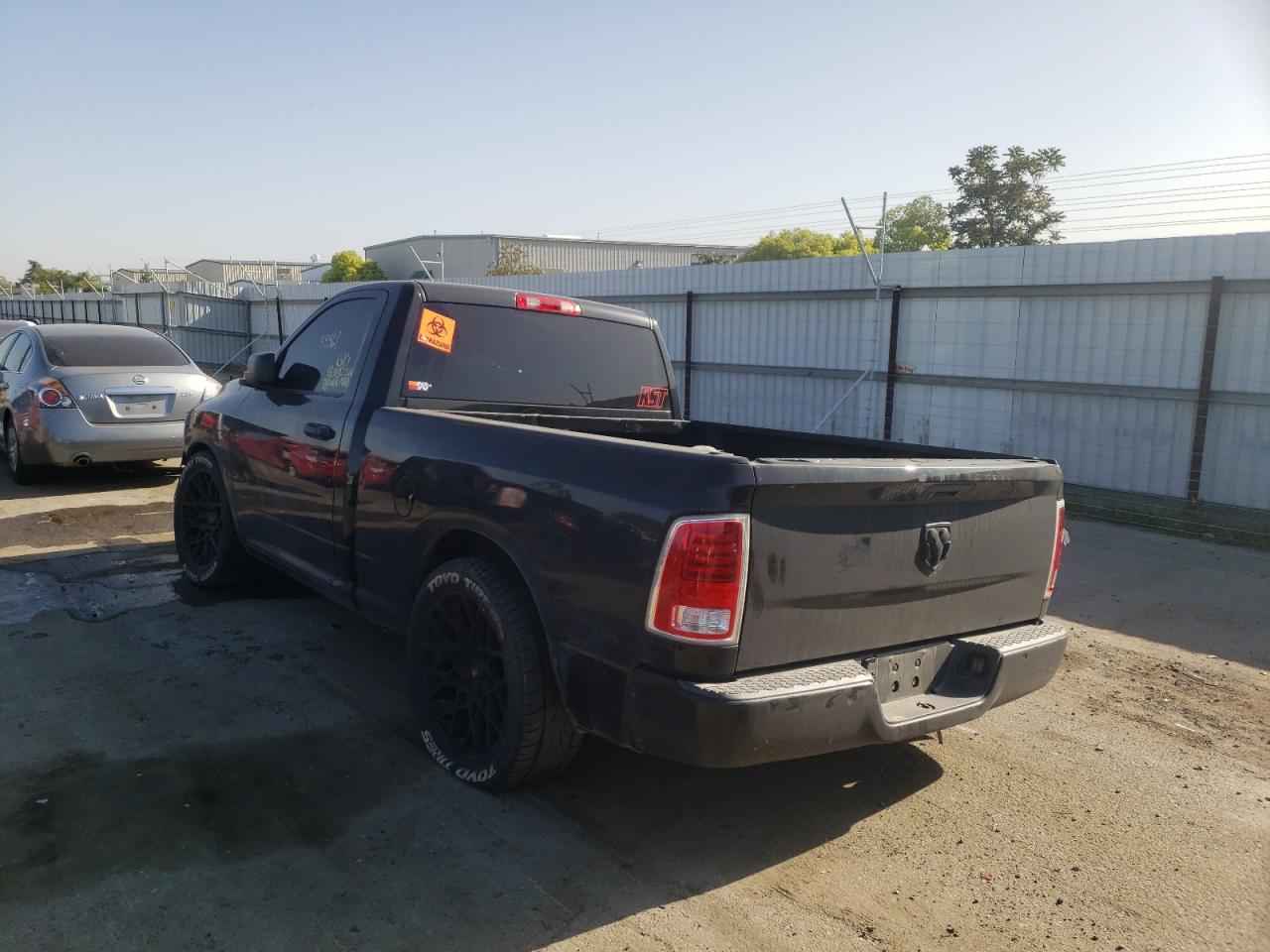 Photo 3 from auction – 2015 RAM 1500 ST with VIN 3C6JR6AG9FG618213