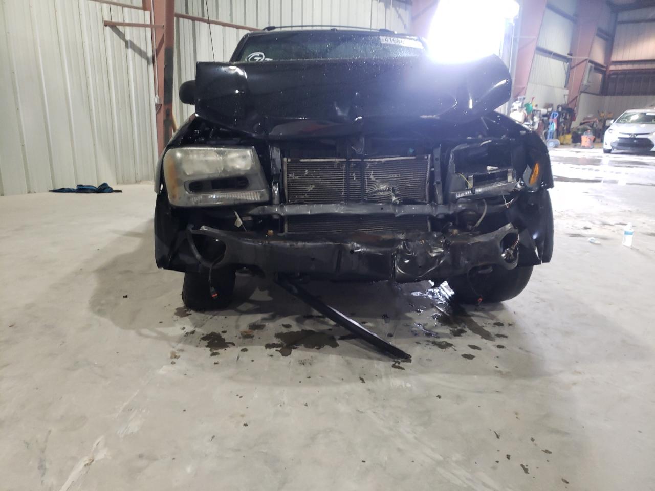 Photo 9 from auction – 2002 CHEVROLET TRAILBLAZE with VIN 1GNDT13S722519007