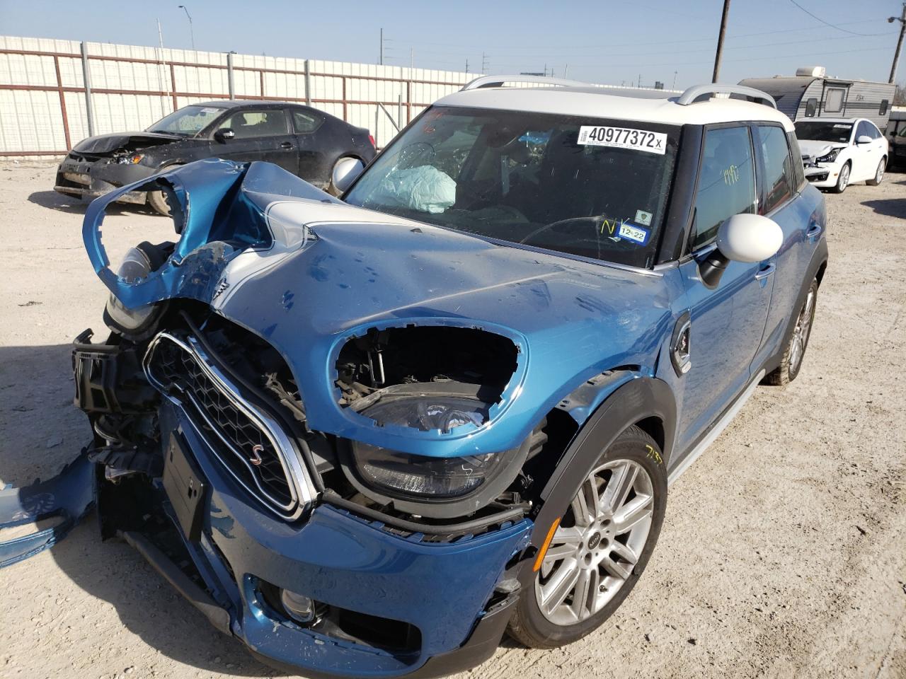 Photo 2 from auction – 2019 MINI COOPER S C with VIN WMZYT3C5XK3J32431