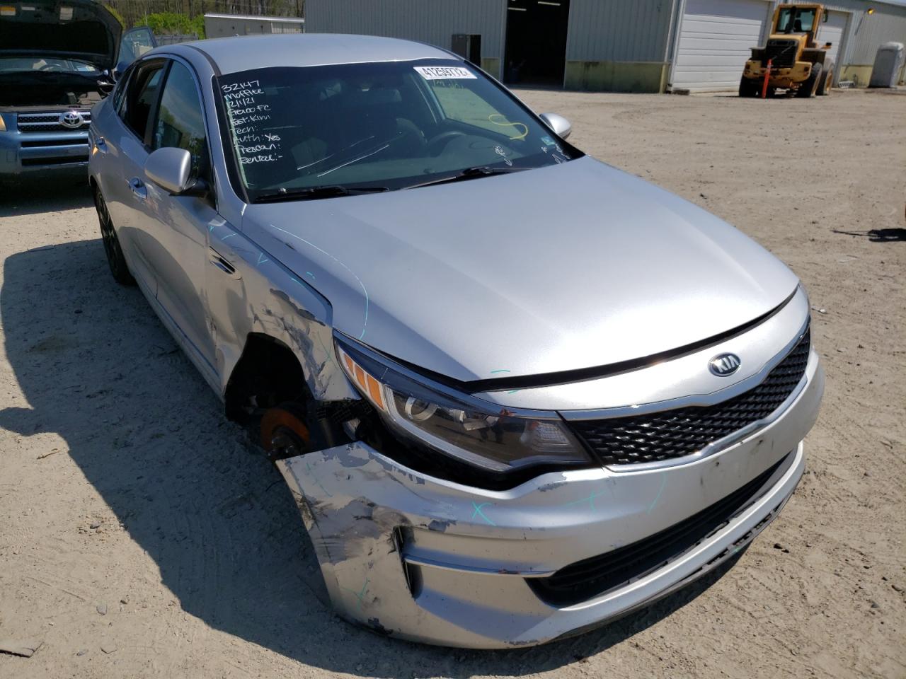 KIA OPTIMA LX 2018 with VIN 5XXGT4L36JG267713 - Photo from auction