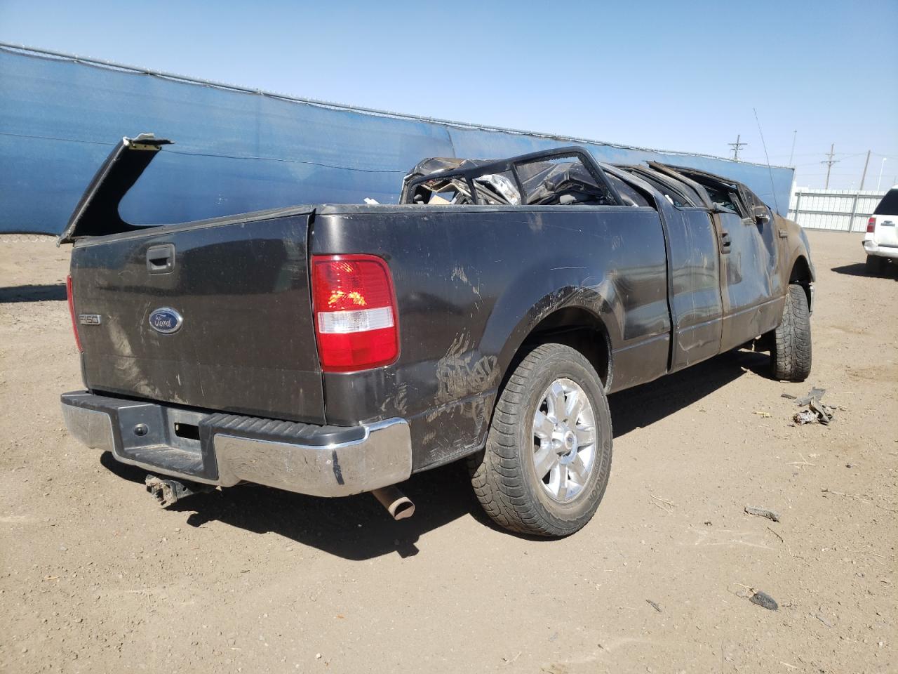 Photo 4 from auction – 2005 FORD F150 with VIN 1FTPX14555NA09910