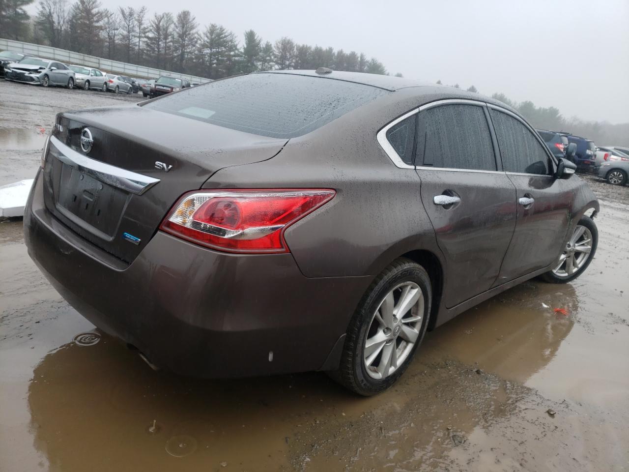 Photo 4 from auction – 2013 NISSAN ALTIMA 2.5 with VIN 1N4AL3AP0DC197349