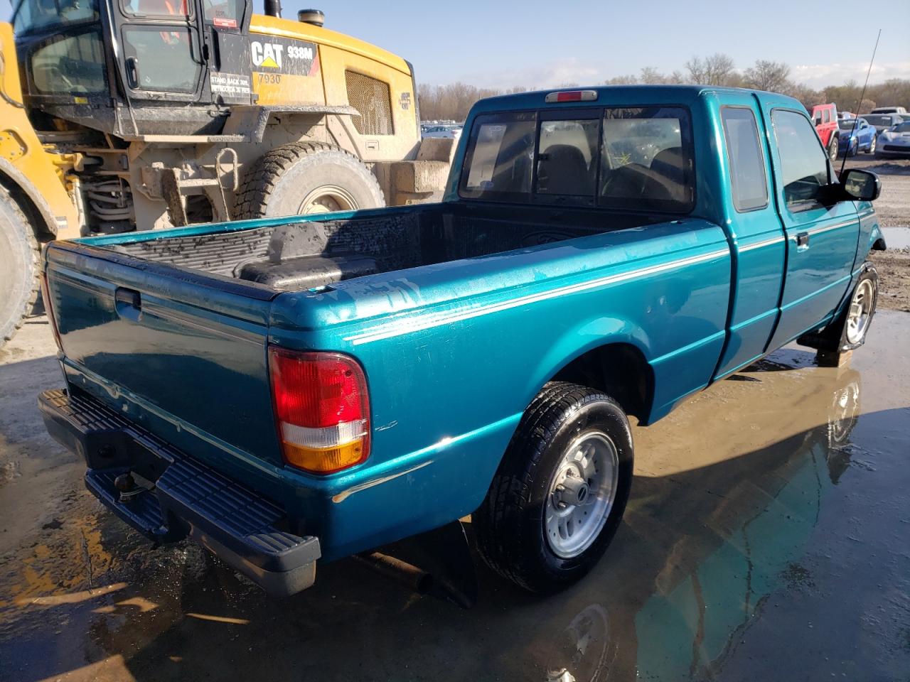 Photo 4 from auction – 1994 FORD RANGER SUP with VIN 1FTCR14U2RPB70693