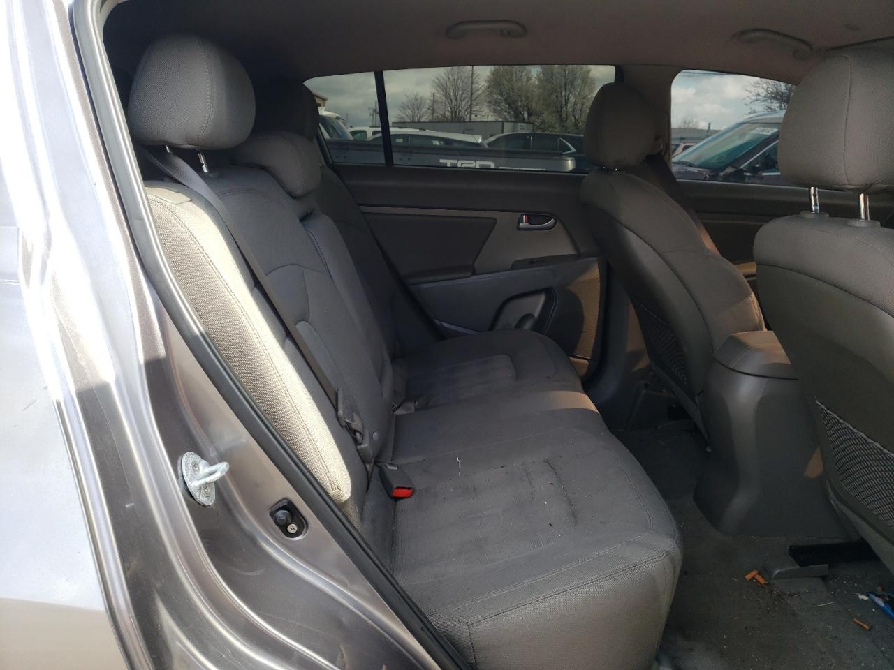 Photo 6 from auction – 2011 KIA SPORTAGE L with VIN KNDPB3A25B7077256