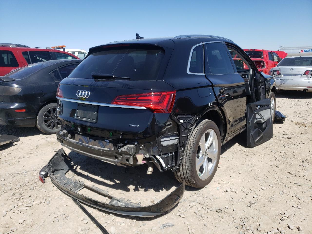 Photo 4 from auction – 2021 AUDI Q5 PREMIUM with VIN WA1BAAFY3M2010793