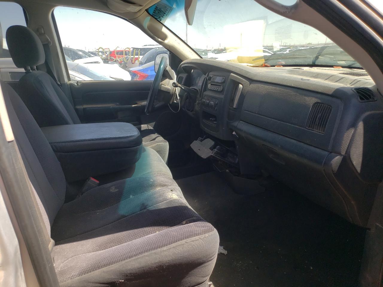 Photo 5 from auction – 2005 DODGE RAM 1500 S with VIN 1D7HA18NX5J573274
